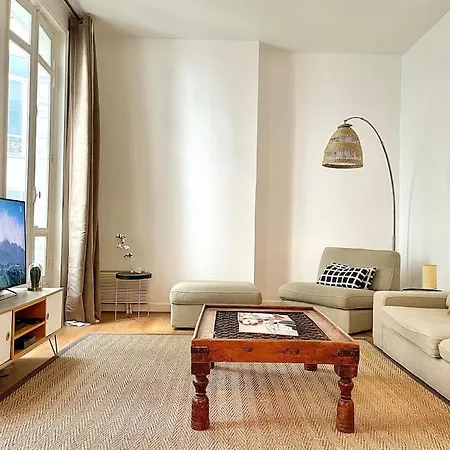 Luxueux Champs Elysee / Parking Appartement