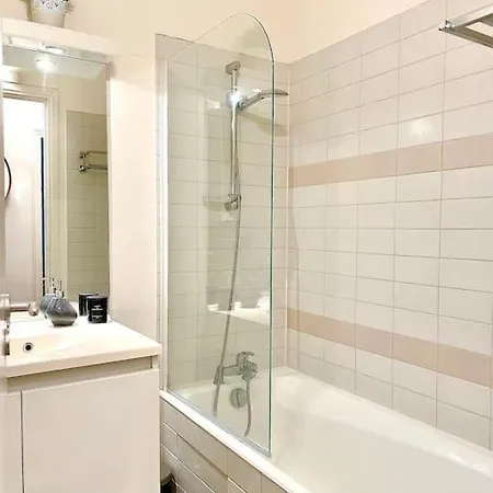Luxueux Champs Elysee / Parking Appartement Paris
